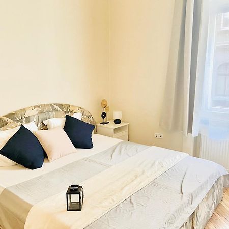 Hogyes Endre Apartment Budapest Bagian luar foto