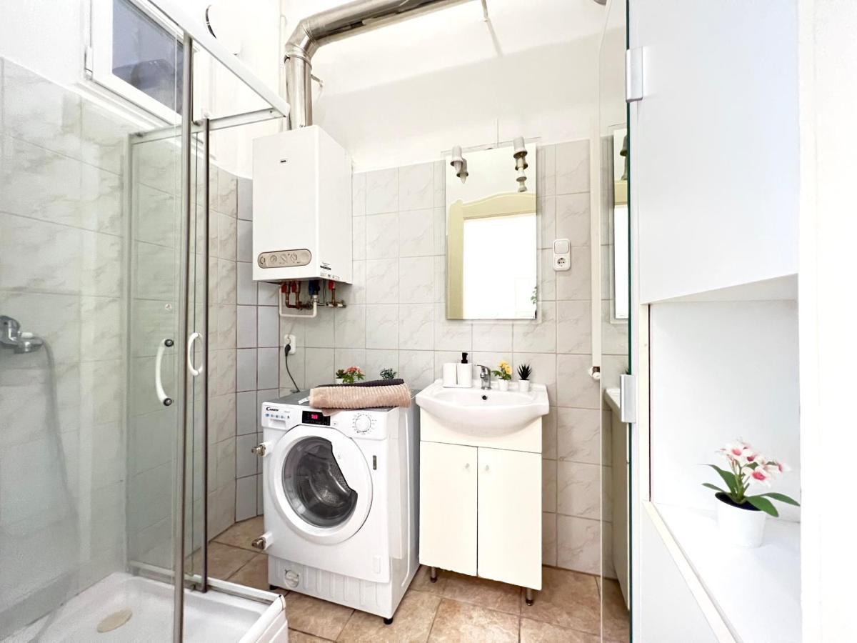 Hogyes Endre Apartment Budapest Bagian luar foto